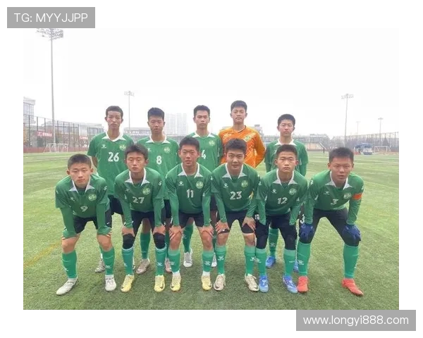 西安足球队在最新足球状态排行榜中荣登第八名展现出强劲实力与潜力